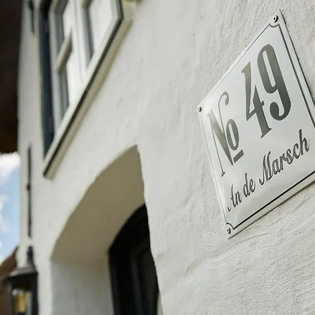 Haus Wattwurm Holiday home Midlum (Schleswig-Holstein)